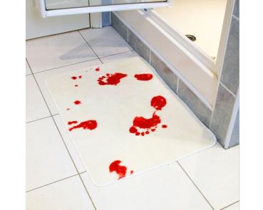 Blutige Badezimmer Fussmatte